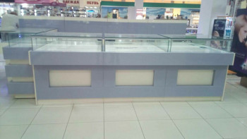 Оборудованный магазин-островок